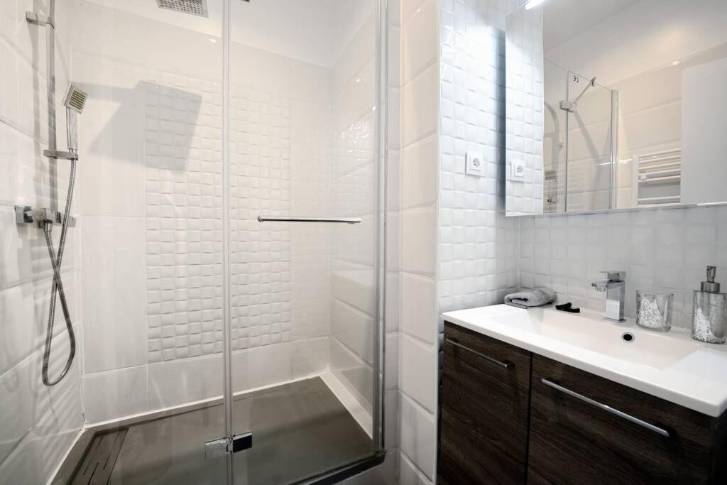 LA CIOTAT - Magnifique Appartement climatisé sur le Port Esterno foto